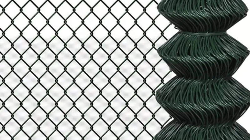Chain-Link Fences: Versatile, Durable, Cost-Effective Perimeter.