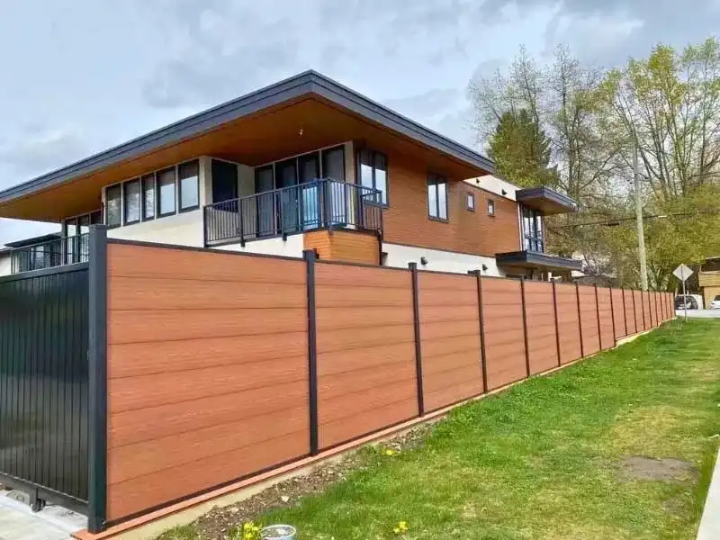 Why Modern Homes Are Choosing Horizontal Fences in 2026?