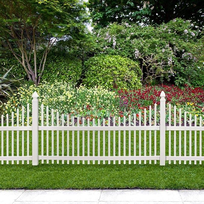 Picket Top Vinyl Fence